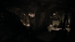 extant_GameOfThrones_1x01-WinterIsComing_2405