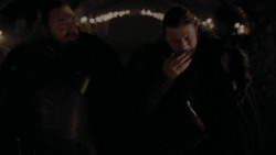 extant_GameOfThrones_1x01-WinterIsComing_2425