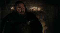extant_GameOfThrones_1x01-WinterIsComing_2482