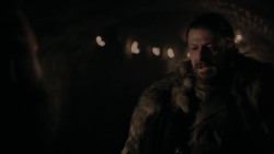 extant_GameOfThrones_1x01-WinterIsComing_2493