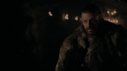 extant_GameOfThrones_1x01-WinterIsComing_2506
