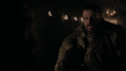 extant_GameOfThrones_1x01-WinterIsComing_2507