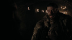 extant_GameOfThrones_1x01-WinterIsComing_2526