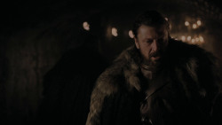 extant_GameOfThrones_1x01-WinterIsComing_2532