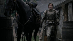 extant_GameOfThrones_1x01-WinterIsComing_2547