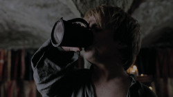 extant_GameOfThrones_1x01-WinterIsComing_2555