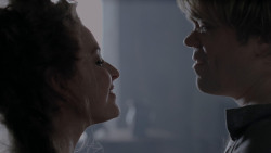 extant_GameOfThrones_1x01-WinterIsComing_2574
