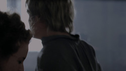 extant_GameOfThrones_1x01-WinterIsComing_2586