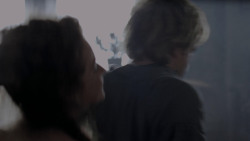 extant_GameOfThrones_1x01-WinterIsComing_2588