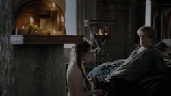extant_GameOfThrones_1x01-WinterIsComing_2604