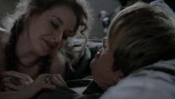 extant_GameOfThrones_1x01-WinterIsComing_2665