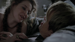 extant_GameOfThrones_1x01-WinterIsComing_2666