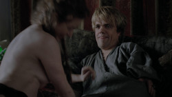 extant_GameOfThrones_1x01-WinterIsComing_2677
