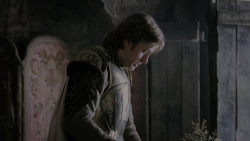 extant_GameOfThrones_1x01-WinterIsComing_2725