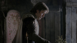 extant_GameOfThrones_1x01-WinterIsComing_2731