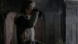 extant_GameOfThrones_1x01-WinterIsComing_2736