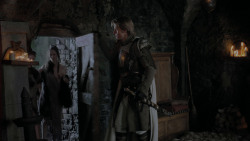 extant_GameOfThrones_1x01-WinterIsComing_2756