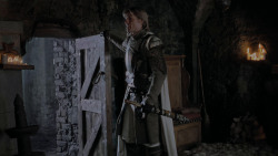 extant_GameOfThrones_1x01-WinterIsComing_2770