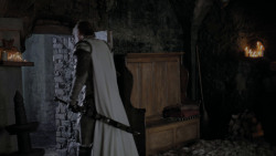 extant_GameOfThrones_1x01-WinterIsComing_2772