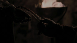 extant_GameOfThrones_1x01-WinterIsComing_2783