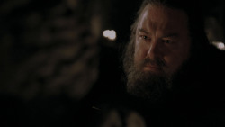 extant_GameOfThrones_1x01-WinterIsComing_2789