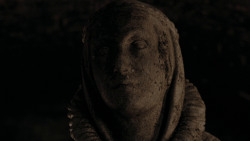 extant_GameOfThrones_1x01-WinterIsComing_2796