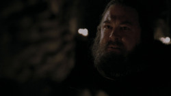 extant_GameOfThrones_1x01-WinterIsComing_2799