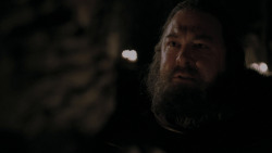 extant_GameOfThrones_1x01-WinterIsComing_2813