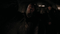 extant_GameOfThrones_1x01-WinterIsComing_2828
