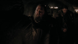 extant_GameOfThrones_1x01-WinterIsComing_2829