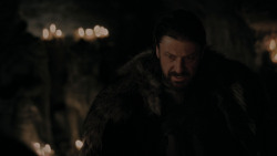 extant_GameOfThrones_1x01-WinterIsComing_2856