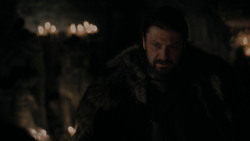 extant_GameOfThrones_1x01-WinterIsComing_2858