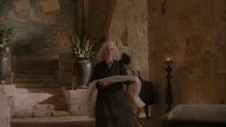 extant_GameOfThrones_1x01-WinterIsComing_2907