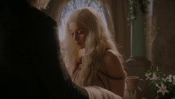 extant_GameOfThrones_1x01-WinterIsComing_2932