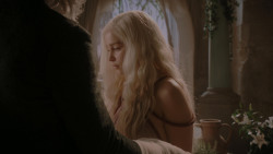 extant_GameOfThrones_1x01-WinterIsComing_2942