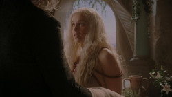 extant_GameOfThrones_1x01-WinterIsComing_2945