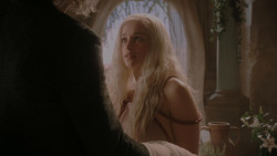 extant_GameOfThrones_1x01-WinterIsComing_2948