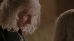 extant_GameOfThrones_1x01-WinterIsComing_2954