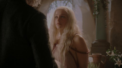extant_GameOfThrones_1x01-WinterIsComing_2962