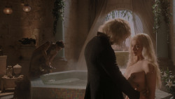 extant_GameOfThrones_1x01-WinterIsComing_3020
