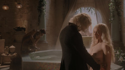 extant_GameOfThrones_1x01-WinterIsComing_3021
