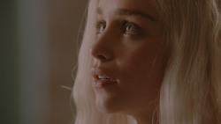 extant_GameOfThrones_1x01-WinterIsComing_3044