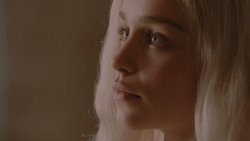 extant_GameOfThrones_1x01-WinterIsComing_3050