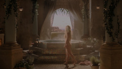 extant_GameOfThrones_1x01-WinterIsComing_3093