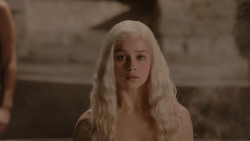 extant_GameOfThrones_1x01-WinterIsComing_3132