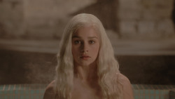 extant_GameOfThrones_1x01-WinterIsComing_3137