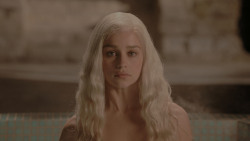 extant_GameOfThrones_1x01-WinterIsComing_3142