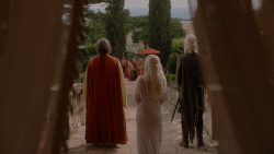 extant_GameOfThrones_1x01-WinterIsComing_3159