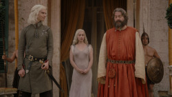 extant_GameOfThrones_1x01-WinterIsComing_3173