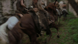 extant_GameOfThrones_1x01-WinterIsComing_3184